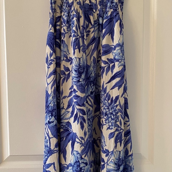NWT Floral Maxi Dress - Picture 2 of 2
